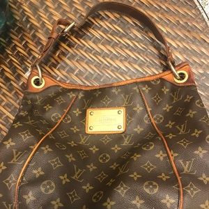 Louis Vuitton - Galliera PM